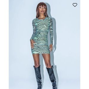 NWT Princess Polly Ayden Green Zebra Dress 2